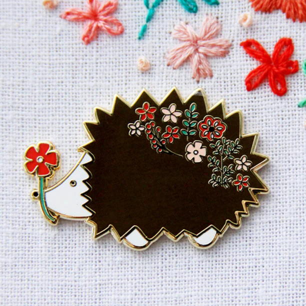 Floral Hedgehog Magnetic Needle Minder - Jacquelynne Steves